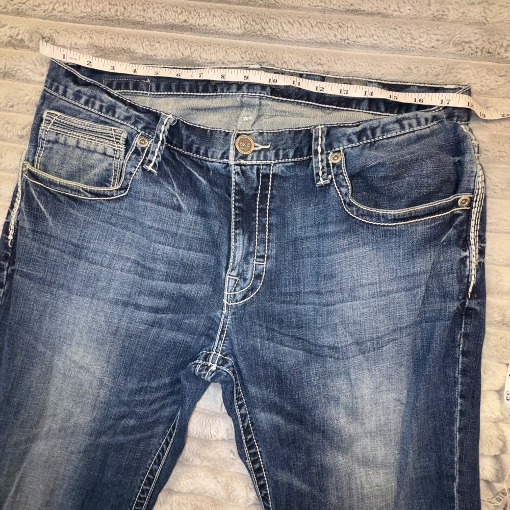 BKE Derek Bootcut Jeans Mens 36R Medium Wash Thick Stitch Denim Blue - Picture 8 of 14